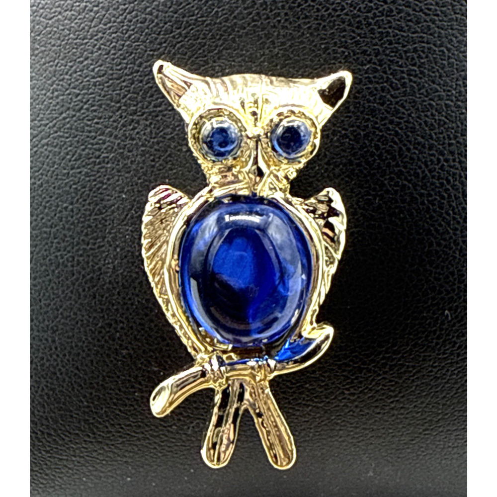 Vintage Brooch‎ Jelly Belly Owl Blue Rhinestone Eyes Gold Tone Bird Pin